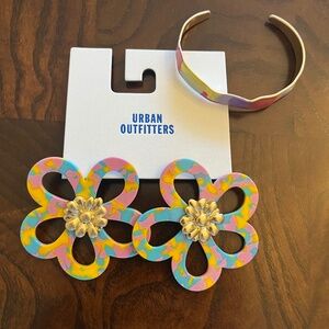 NWT Urban Outfitters Statement Flower Earrings & Matching Cuff Bracelet Set